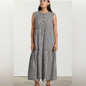 Everlane gingham dress - The Tiered Midi Dress.